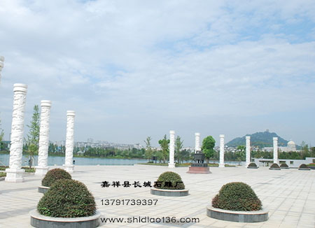 赢博官方网站龙柱图片_盘龙柱设计效果图