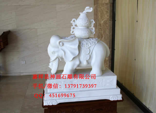 这对赢博官方网站大象的用料是花岗岩