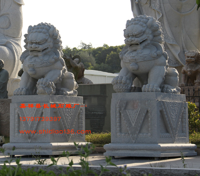 赢博官方网站狮子石狮子-在现实生活中的吉祥寓意