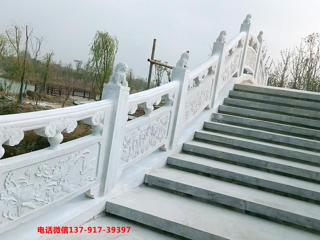 长城赢博官方网站桥面石栏杆图片